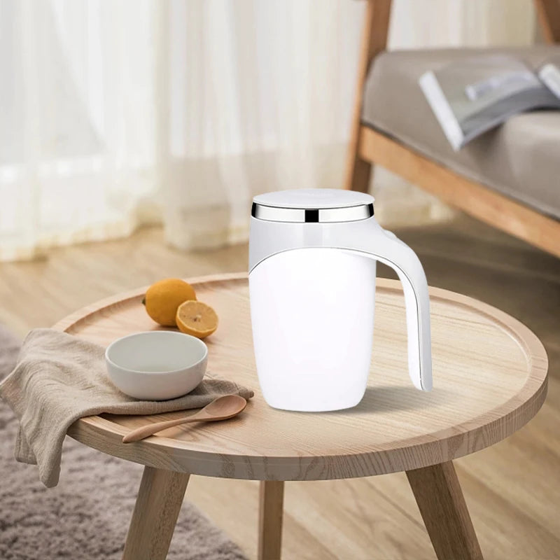 Stirring cup